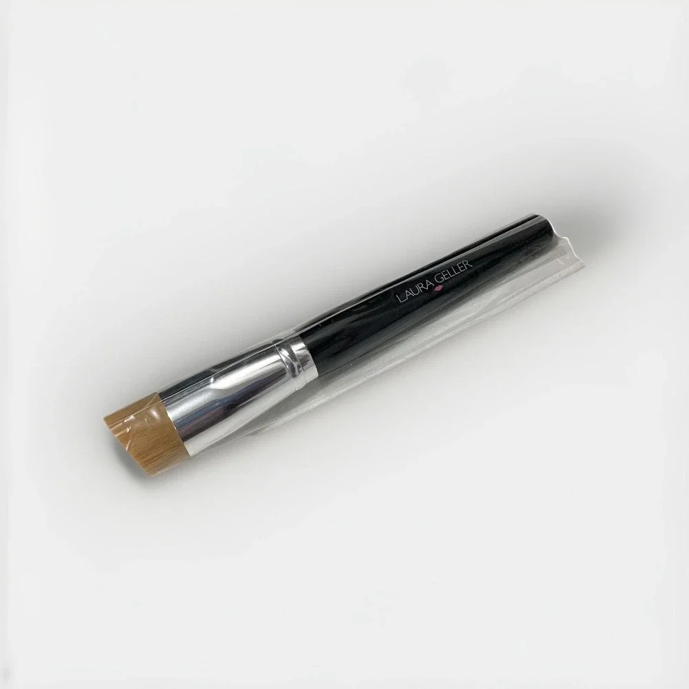 New Laura Geller Angled Liquid Foundation Makeup Brush